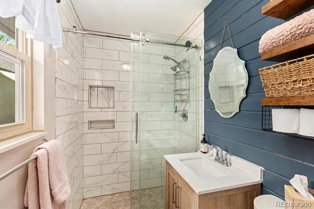325 & 325 1/2 E 11th Street Salida, CO 81201