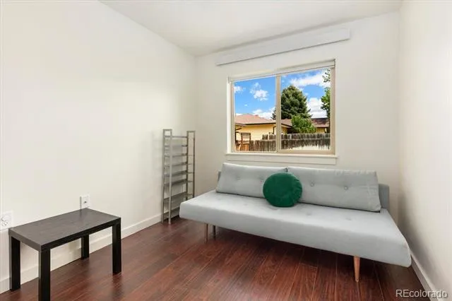 325 & 325 1/2 E 11th Street Salida, CO 81201