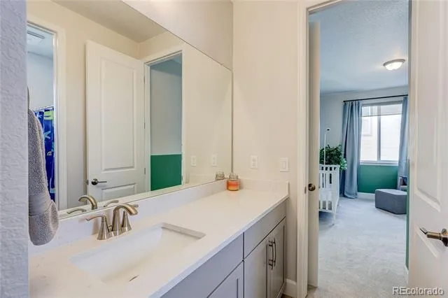 6371 Kenzie Circle Castle Pines, CO 80108