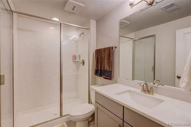 6371 Kenzie Circle Castle Pines, CO 80108
