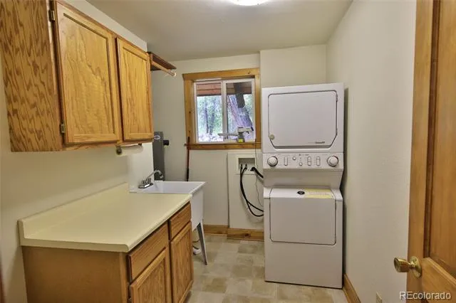9681 56 2/10 ROAD Molina, CO 81646