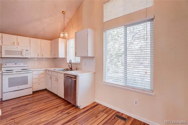 3853 S Genoa Court #C Aurora, CO 80013