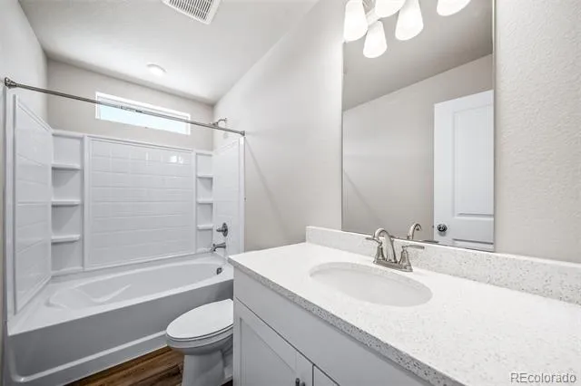 3942 Tempe Street Aurora, CO 80019