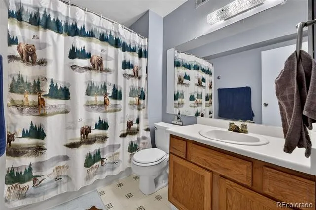 3320 S Ammons Street #101 Lakewood, CO 80227