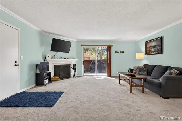3320 S Ammons Street #101 Lakewood, CO 80227