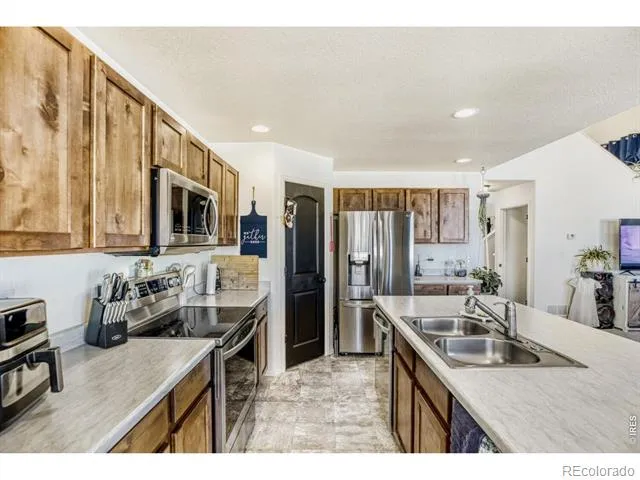 1802 104th Avenue Greeley, CO 80634