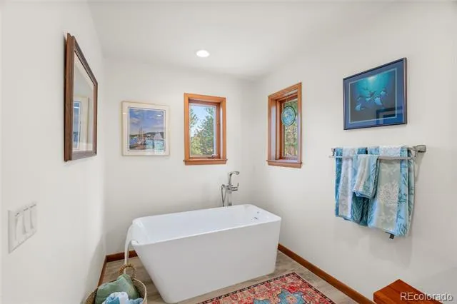 341 Homesteader Lane Estes Park, CO 80517
