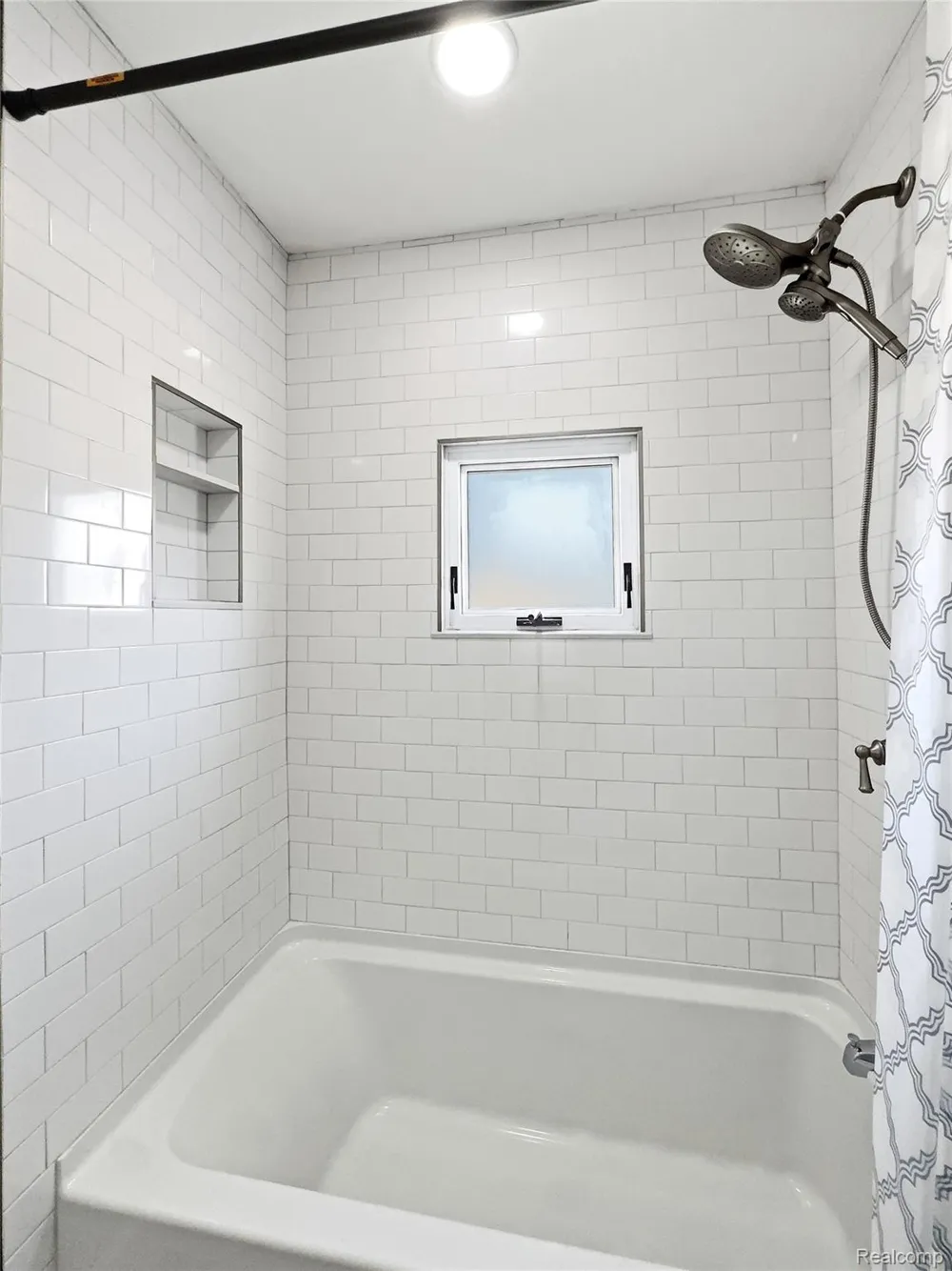 2090 Moran Avenue Lincoln Park City, MI 48146