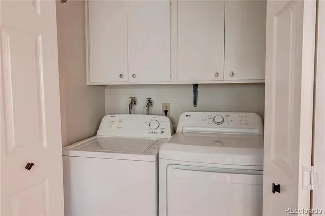 582 S Xenon Court Lakewood, CO 80228