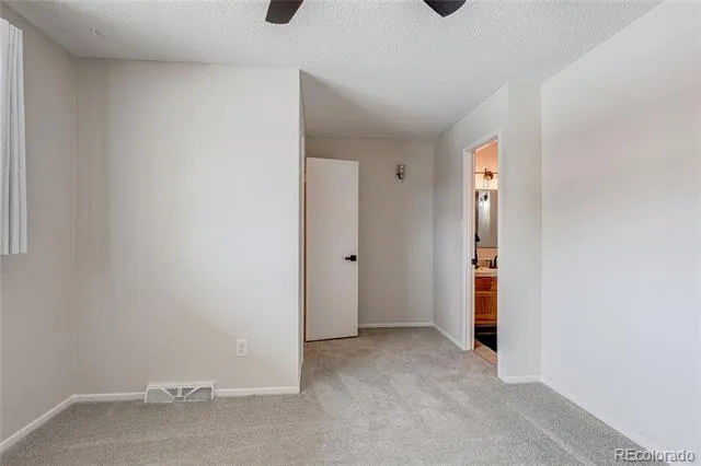 582 S Xenon Court Lakewood, CO 80228