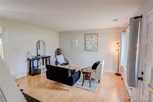 582 S Xenon Court Lakewood, CO 80228