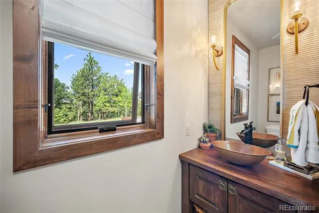 4267 County Road 51 Divide, CO 80814
