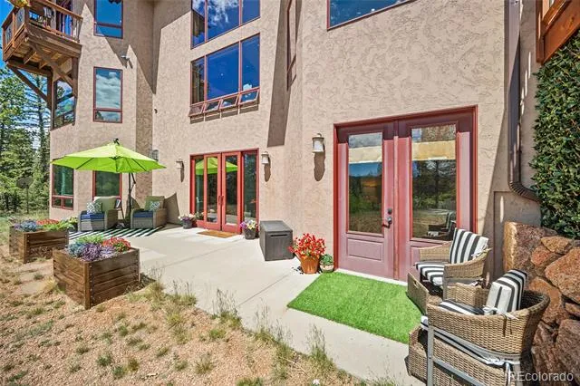 4267 County Road 51 Divide, CO 80814