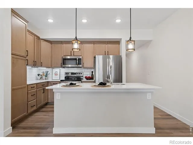 330 High Point Drive #B105 Longmont, CO 80504
