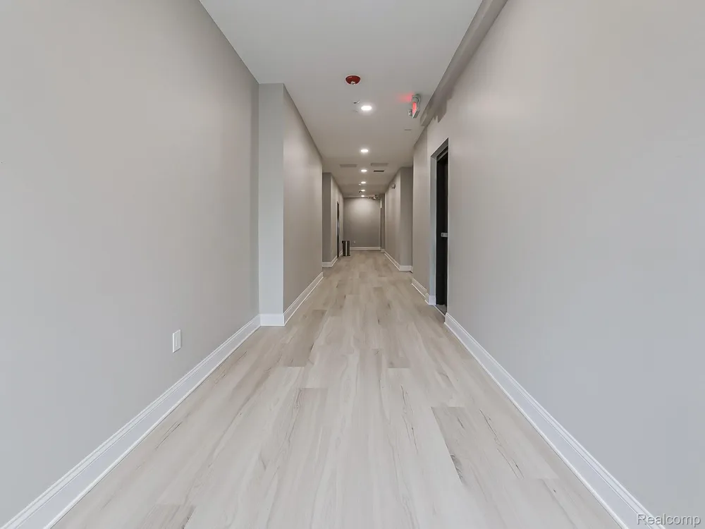 31480 Warren Road #303 Westland City, MI 48185