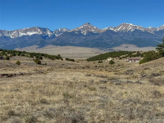 885 Crow Road Westcliffe, CO 81252
