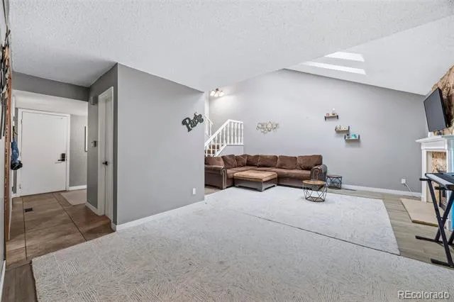 2496 S Vaughn Way #D Aurora, CO 80014
