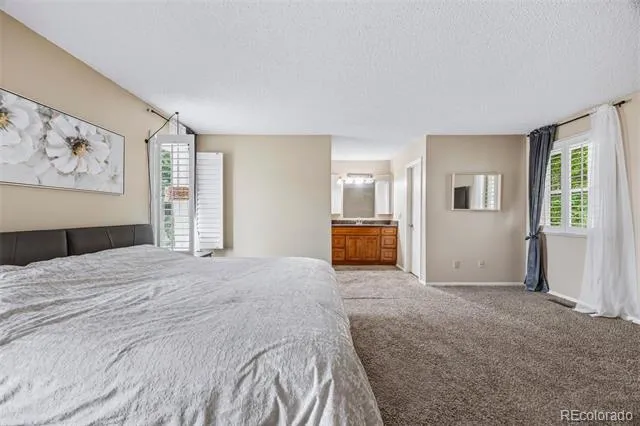 2496 S Vaughn Way #D Aurora, CO 80014