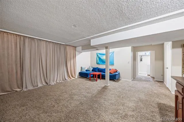 2496 S Vaughn Way #D Aurora, CO 80014