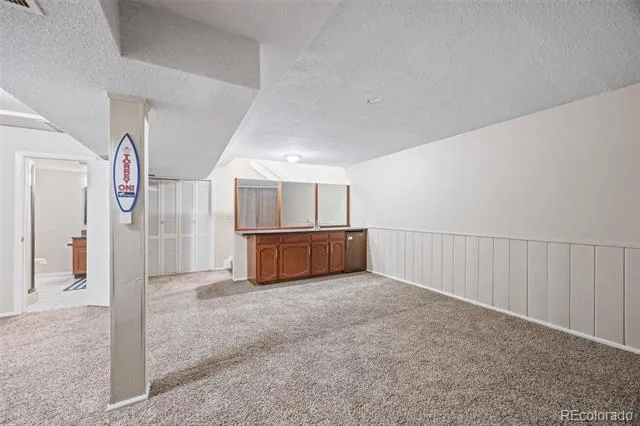 2496 S Vaughn Way #D Aurora, CO 80014