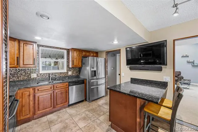 2496 S Vaughn Way #D Aurora, CO 80014