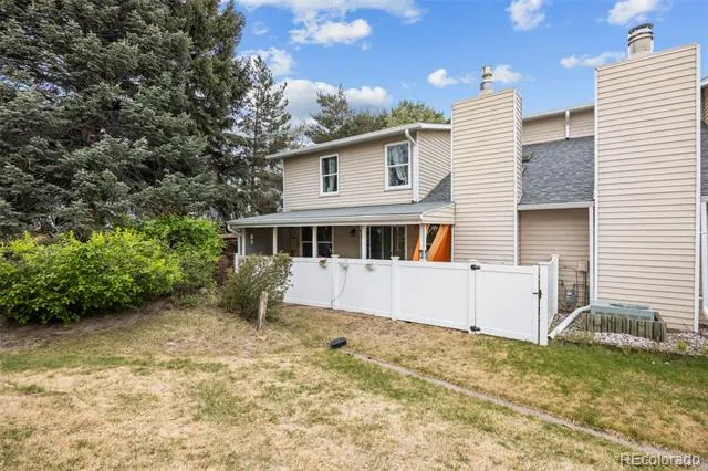 2496 S Vaughn Way #D Aurora, CO 80014