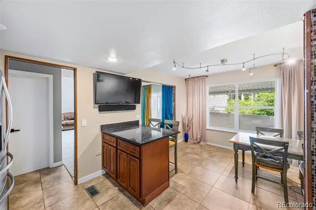 2496 S Vaughn Way #D Aurora, CO 80014