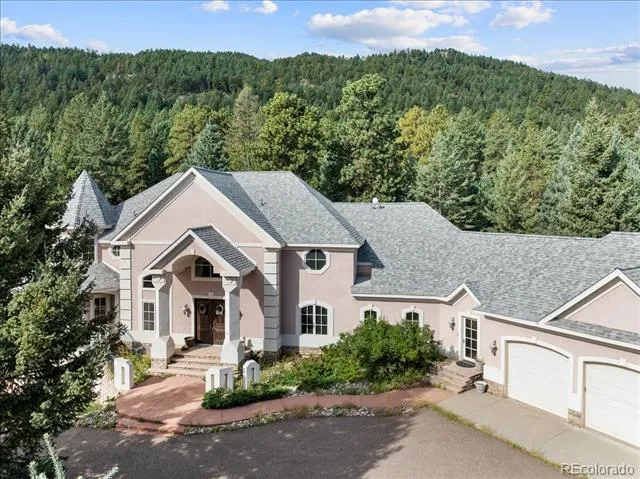 8111 S Homesteader Drive Morrison, CO 80465