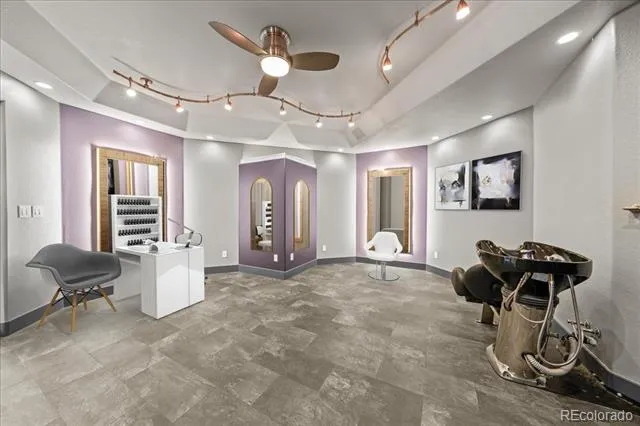 8111 S Homesteader Drive Morrison, CO 80465