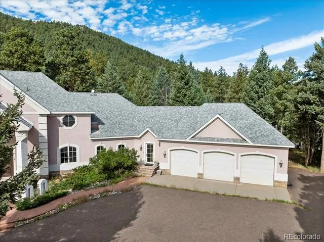 8111 S Homesteader Drive Morrison, CO 80465