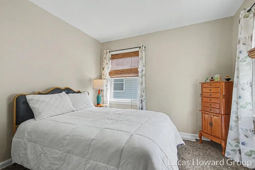 1546 Powers Avenue NW Grand Rapids City, MI 49504