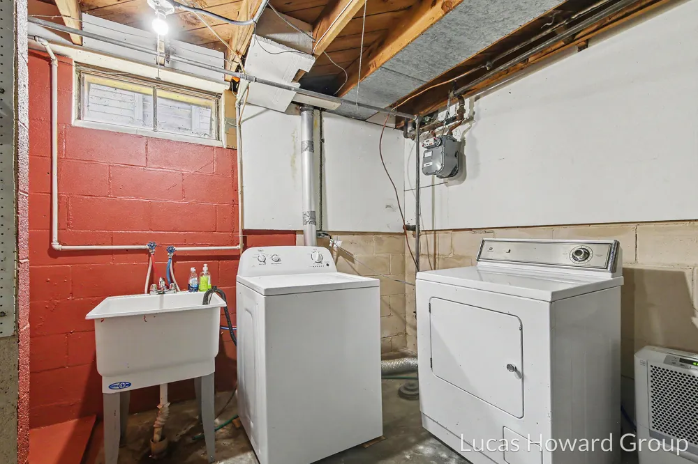 1546 Powers Avenue NW Grand Rapids City, MI 49504