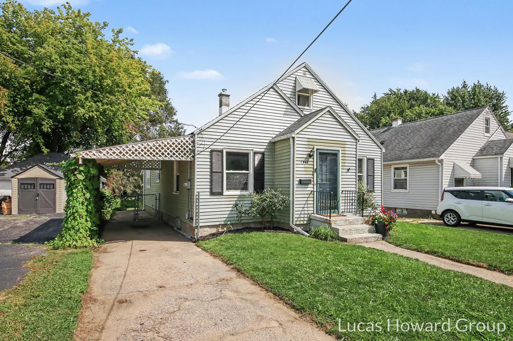 1546 Powers Avenue NW Grand Rapids City, MI 49504