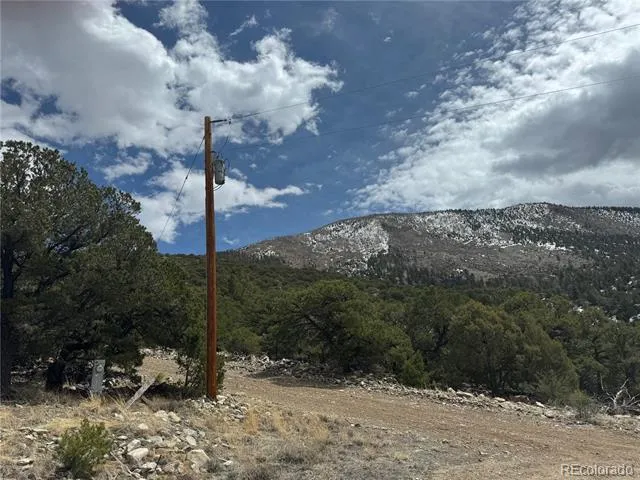 338 Cedar Ridge Road Mosca, CO 81146