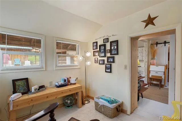 135 Daniwood Grove Florissant, CO 80816