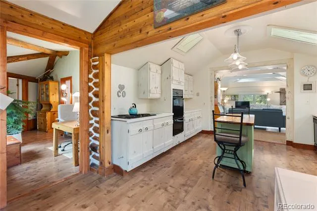 135 Daniwood Grove Florissant, CO 80816