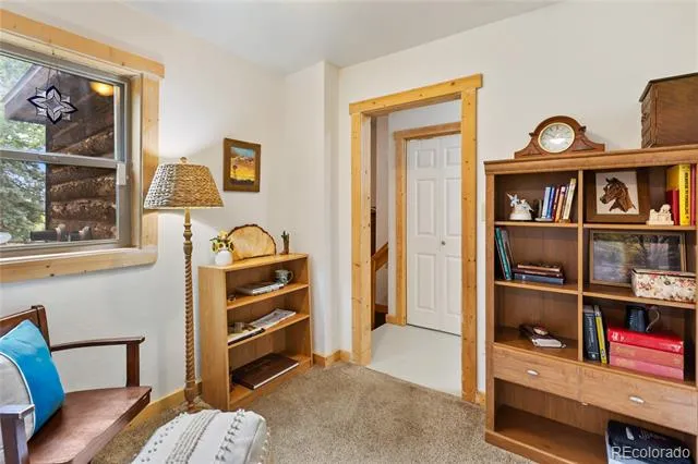 135 Daniwood Grove Florissant, CO 80816