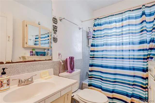 4609 S Lincoln Street Englewood, CO 80113