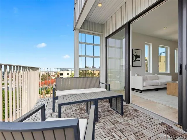 2752 Clay Street #404 Denver, CO 80211