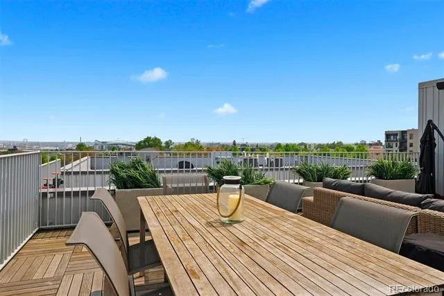 2752 Clay Street #404 Denver, CO 80211