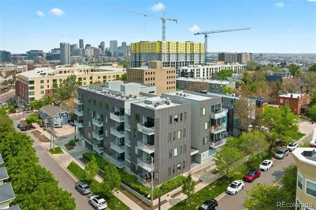 2752 Clay Street #404 Denver, CO 80211