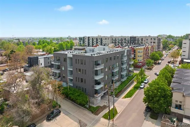 2752 Clay Street #404 Denver, CO 80211
