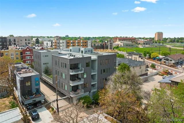 2752 Clay Street #404 Denver, CO 80211