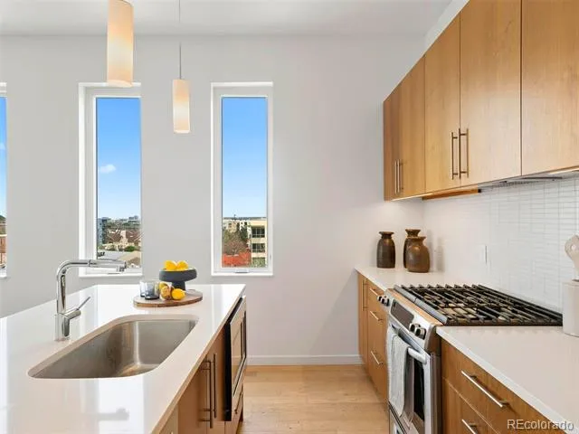 2752 Clay Street #404 Denver, CO 80211