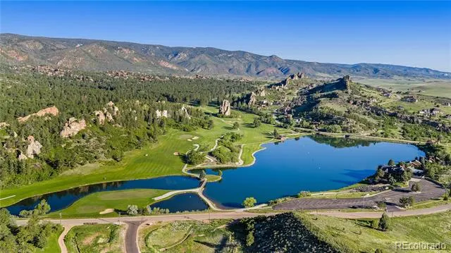 8125 Bannock Drive Larkspur, CO 80118