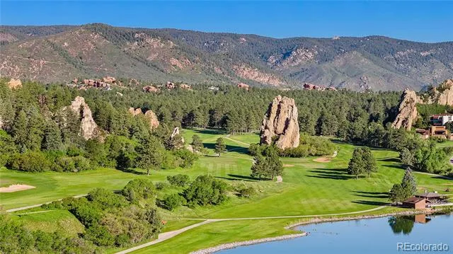 8125 Bannock Drive Larkspur, CO 80118