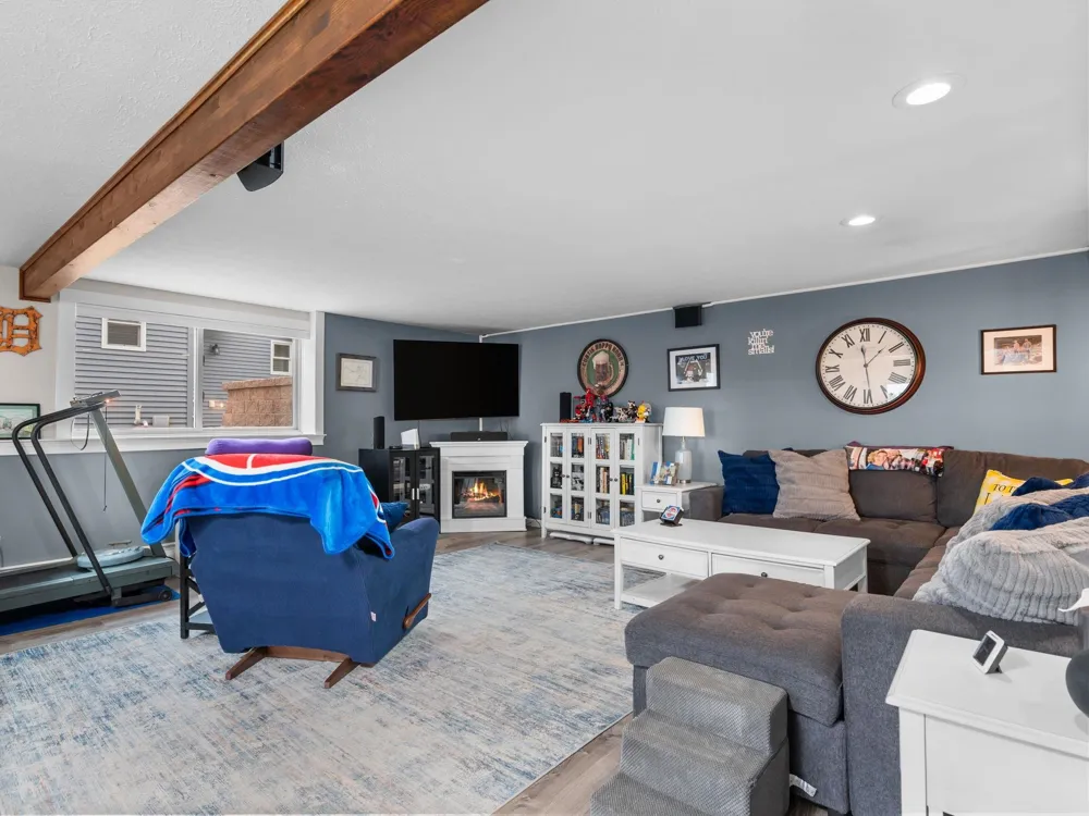 6945 W Redman Drive Lake Township, MI 49651