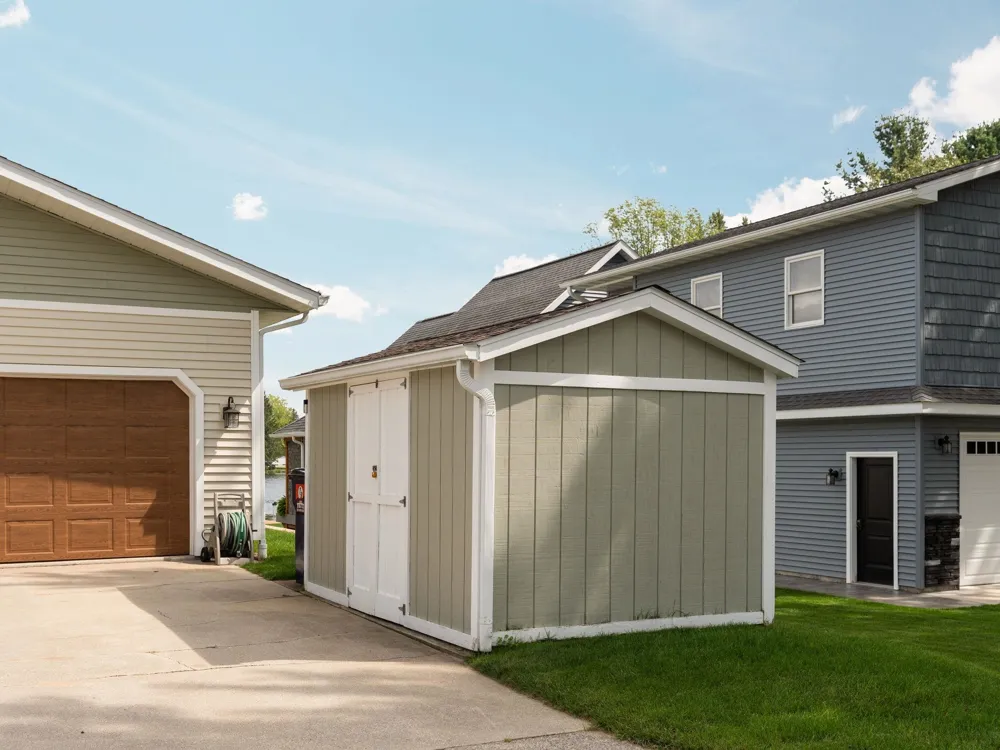 6945 W Redman Drive Lake Township, MI 49651