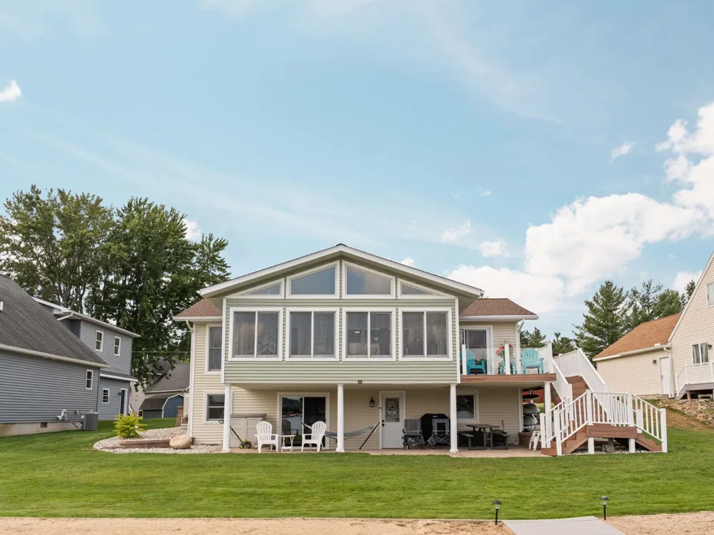 6945 W Redman Drive Lake Township, MI 49651
