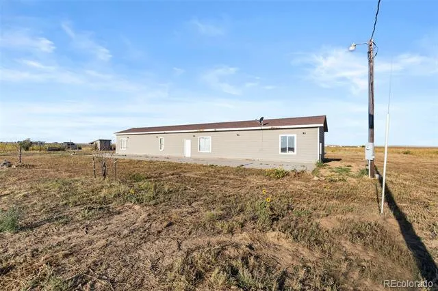 47081 E 106th Avenue Bennett, CO 80102